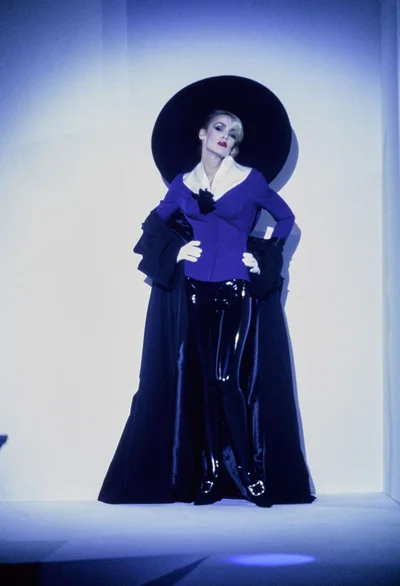 Look 19